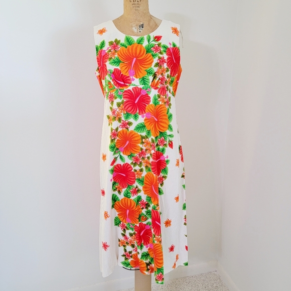 Vintage Dresses & Skirts - Vintage 1970's Pomare Hibiscus Print Midi Dress